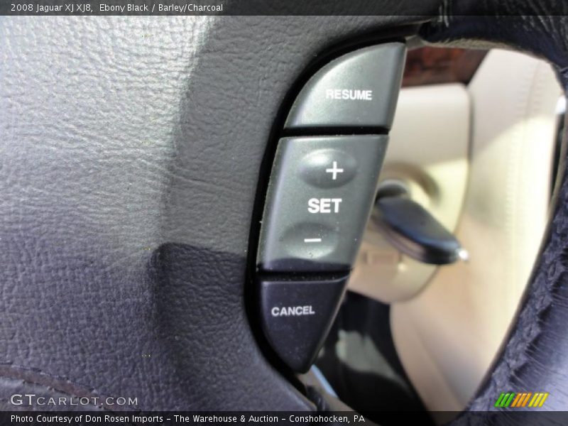 Controls of 2008 XJ XJ8