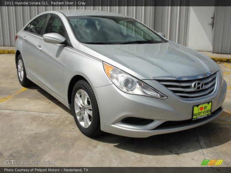 Radiant Silver / Gray 2011 Hyundai Sonata GLS