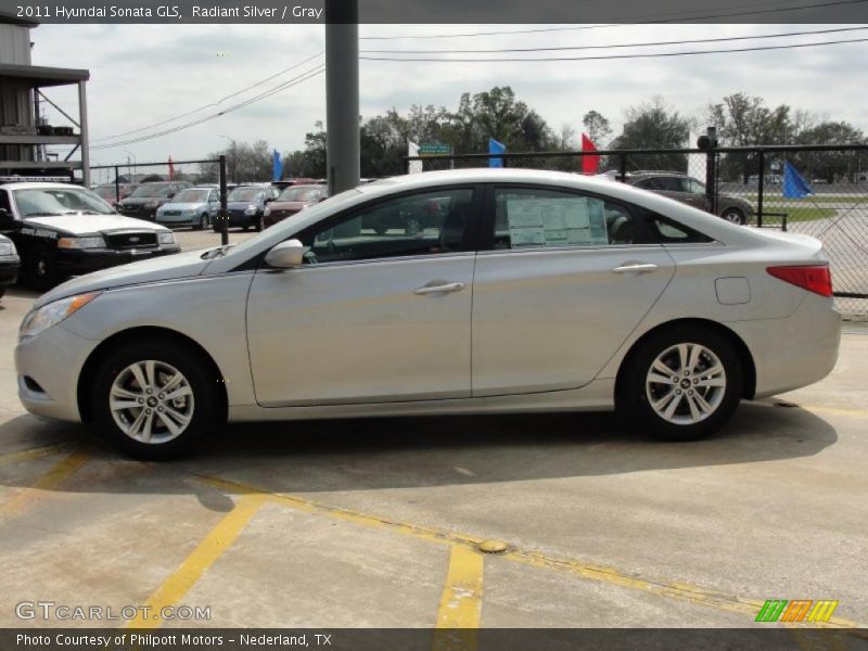 Radiant Silver / Gray 2011 Hyundai Sonata GLS