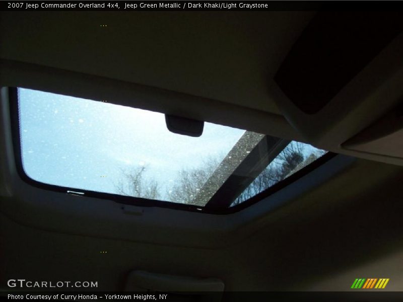 Jeep Green Metallic / Dark Khaki/Light Graystone 2007 Jeep Commander Overland 4x4