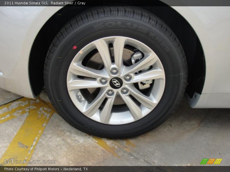 Radiant Silver / Gray 2011 Hyundai Sonata GLS