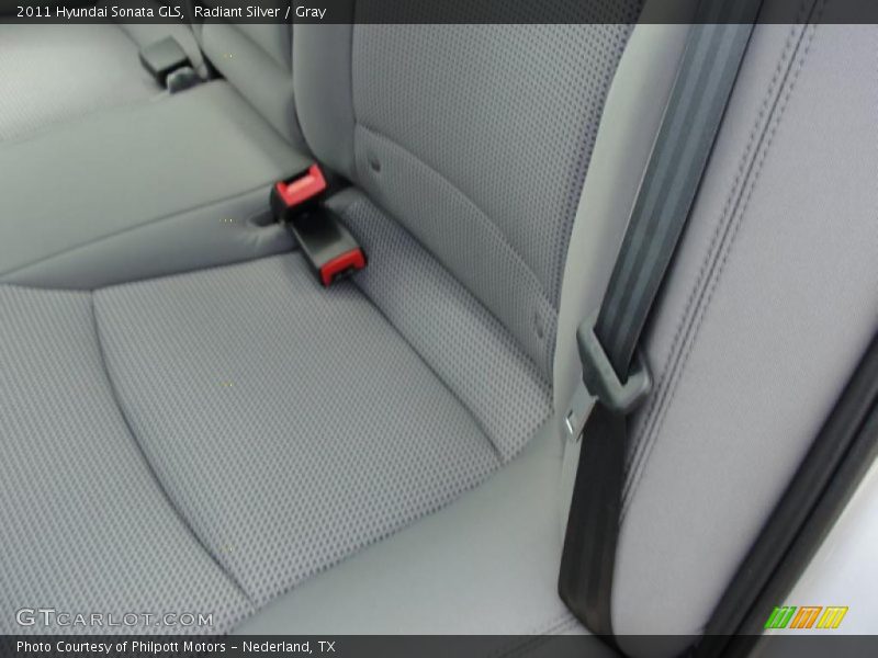 Radiant Silver / Gray 2011 Hyundai Sonata GLS