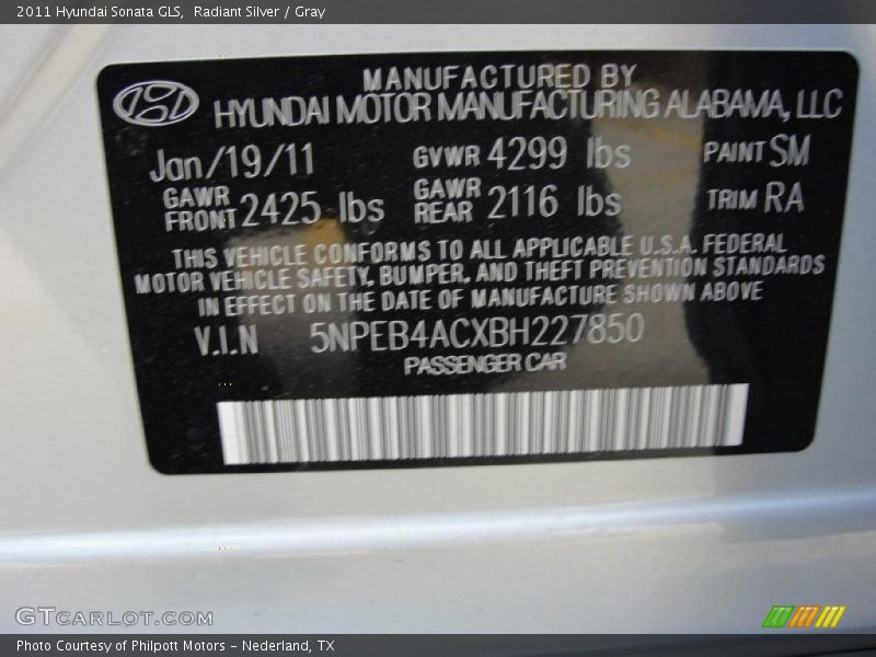 Radiant Silver / Gray 2011 Hyundai Sonata GLS