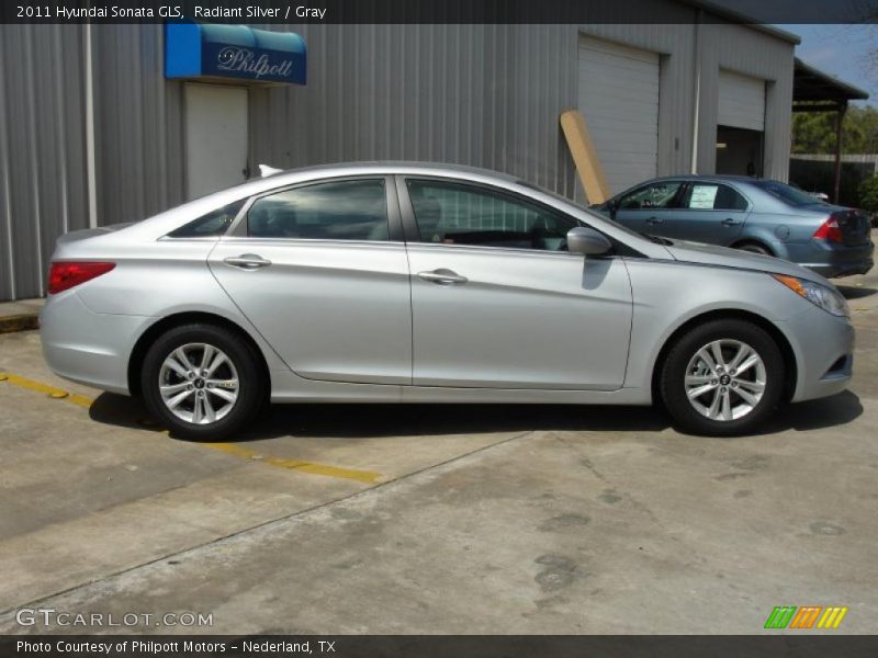 Radiant Silver / Gray 2011 Hyundai Sonata GLS