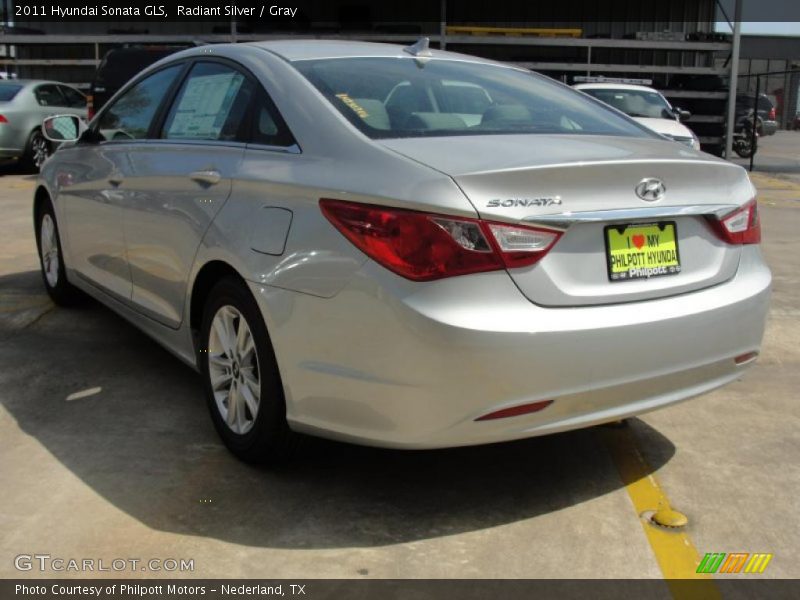 Radiant Silver / Gray 2011 Hyundai Sonata GLS