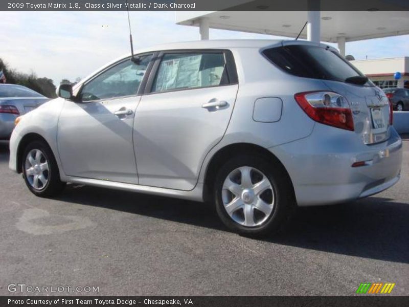 Classic Silver Metallic / Dark Charcoal 2009 Toyota Matrix 1.8
