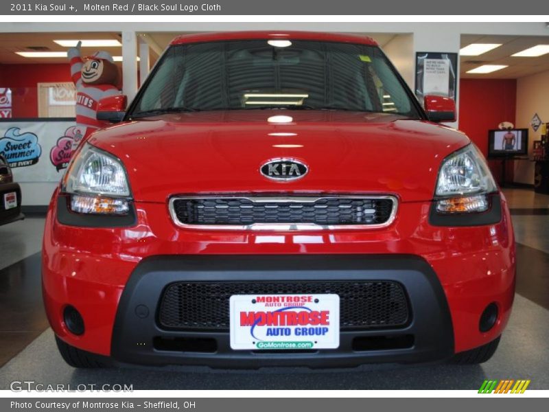 Molten Red / Black Soul Logo Cloth 2011 Kia Soul +