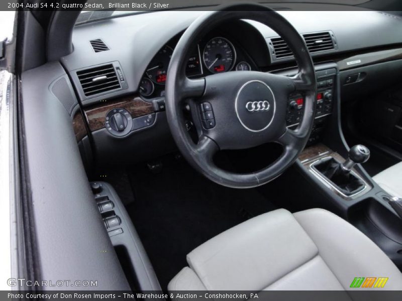  2004 S4 4.2 quattro Sedan Steering Wheel