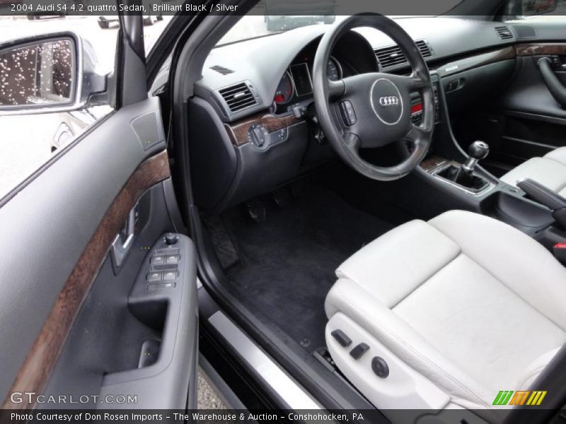 Brilliant Black / Silver 2004 Audi S4 4.2 quattro Sedan