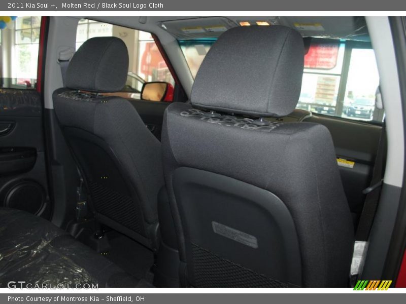 Molten Red / Black Soul Logo Cloth 2011 Kia Soul +