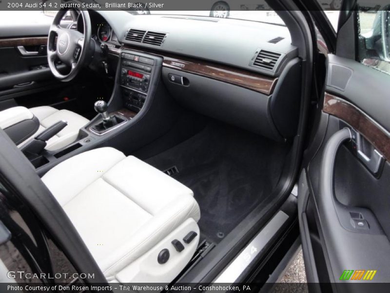 Brilliant Black / Silver 2004 Audi S4 4.2 quattro Sedan