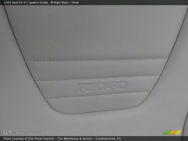  2004 S4 4.2 quattro Sedan Logo