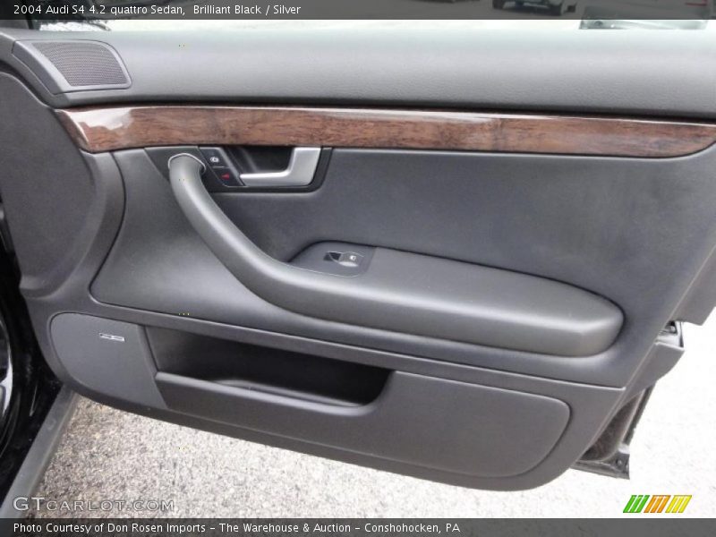 Brilliant Black / Silver 2004 Audi S4 4.2 quattro Sedan