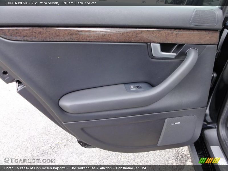 Brilliant Black / Silver 2004 Audi S4 4.2 quattro Sedan