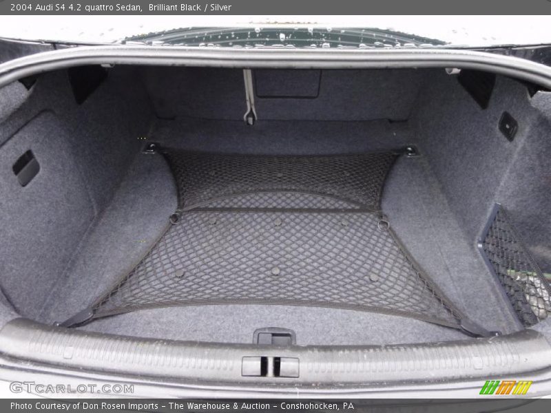  2004 S4 4.2 quattro Sedan Trunk