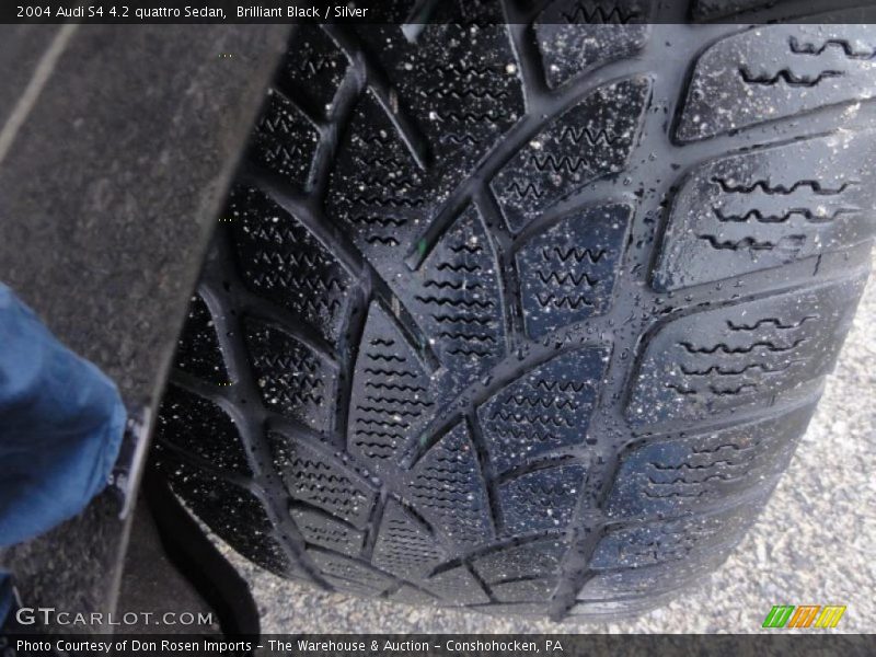 Brilliant Black / Silver 2004 Audi S4 4.2 quattro Sedan
