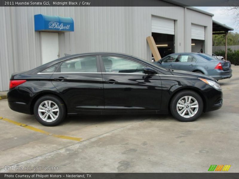 Midnight Black / Gray 2011 Hyundai Sonata GLS
