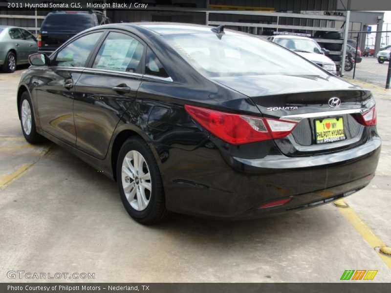 Midnight Black / Gray 2011 Hyundai Sonata GLS
