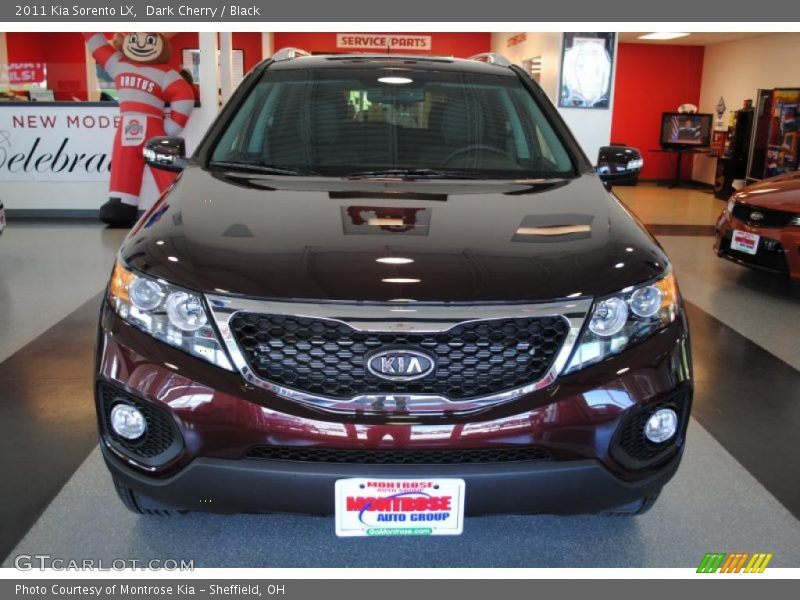 Dark Cherry / Black 2011 Kia Sorento LX