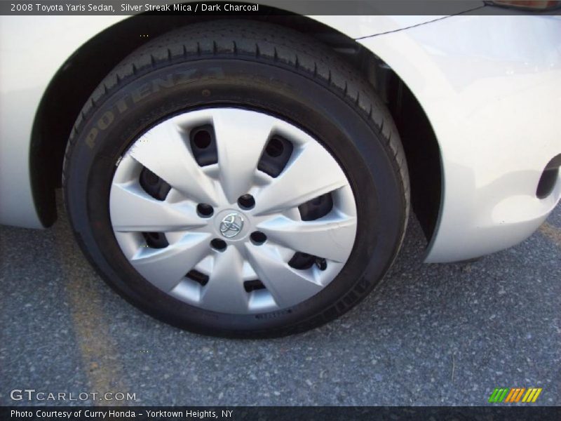 Silver Streak Mica / Dark Charcoal 2008 Toyota Yaris Sedan