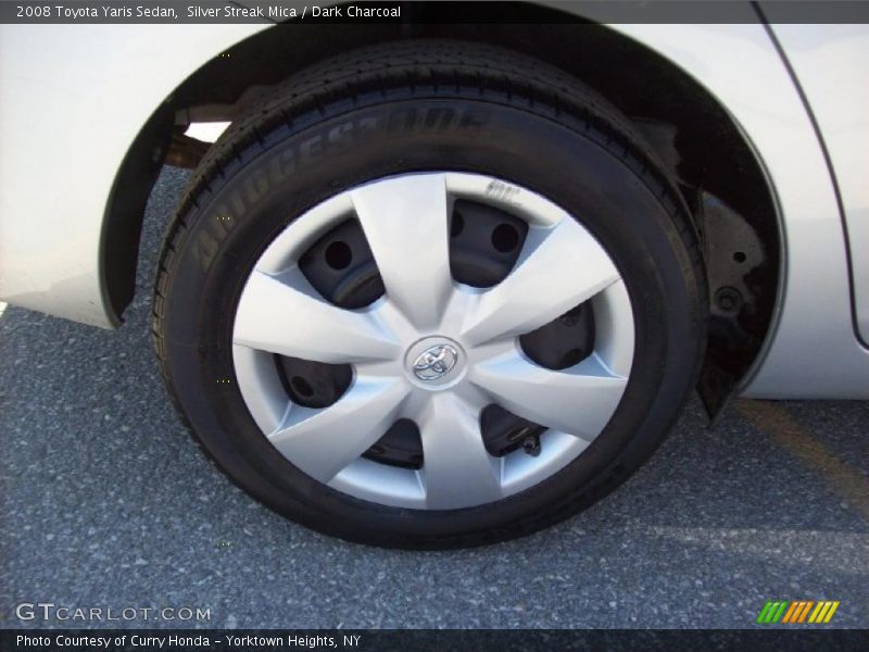 Silver Streak Mica / Dark Charcoal 2008 Toyota Yaris Sedan