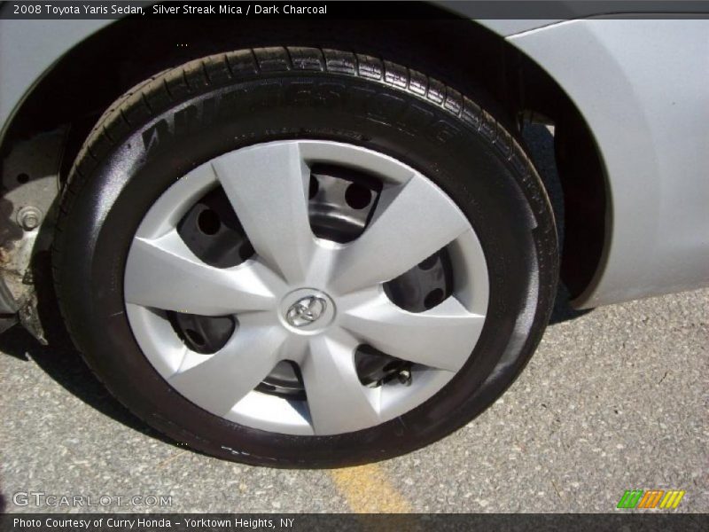 Silver Streak Mica / Dark Charcoal 2008 Toyota Yaris Sedan