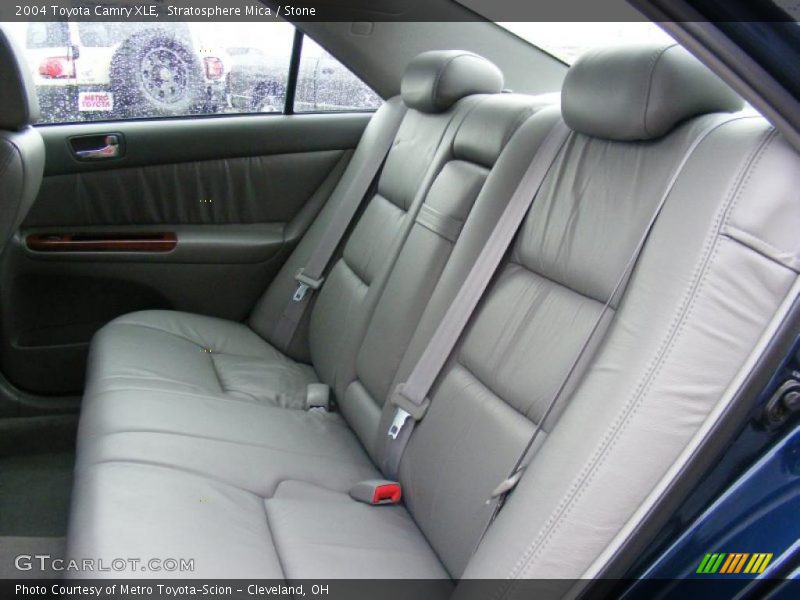 Stratosphere Mica / Stone 2004 Toyota Camry XLE