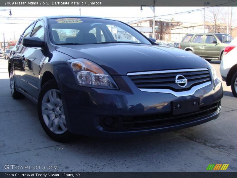 Dark Slate Metallic / Charcoal 2009 Nissan Altima 2.5 S