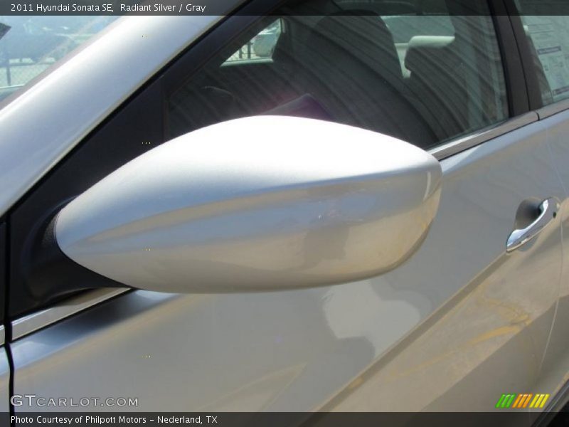 Radiant Silver / Gray 2011 Hyundai Sonata SE