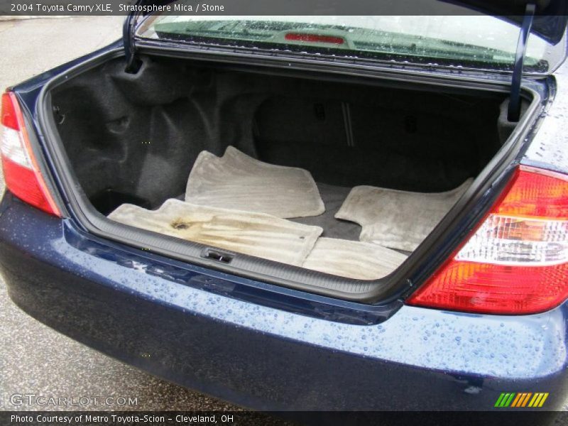 Stratosphere Mica / Stone 2004 Toyota Camry XLE