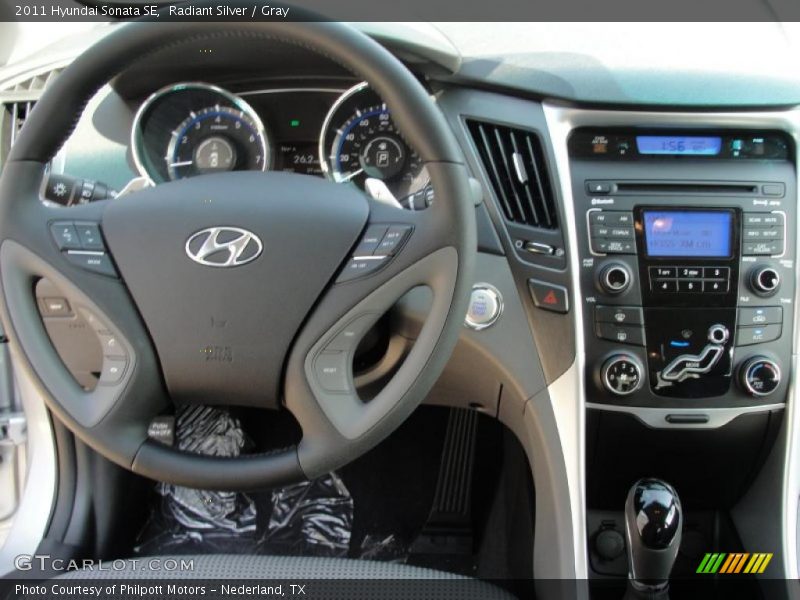 Radiant Silver / Gray 2011 Hyundai Sonata SE