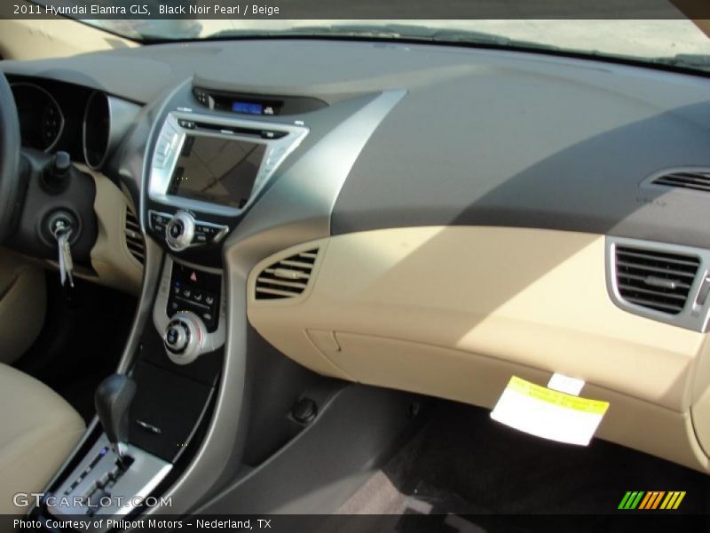 Black Noir Pearl / Beige 2011 Hyundai Elantra GLS