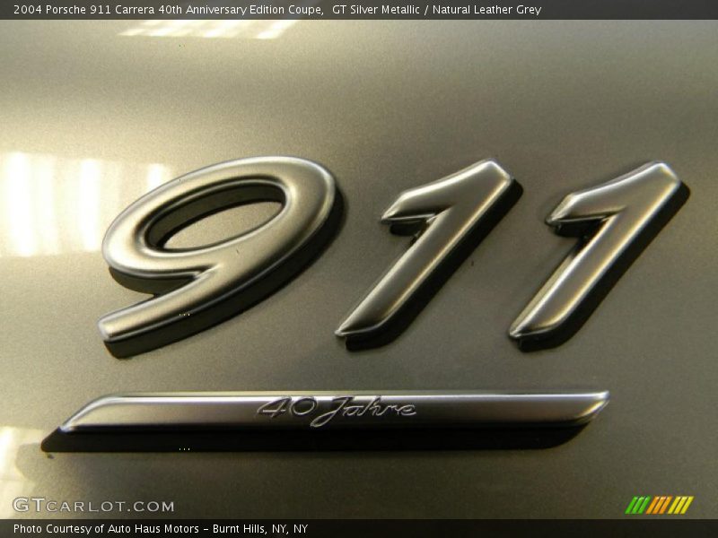  2004 911 Carrera 40th Anniversary Edition Coupe Logo