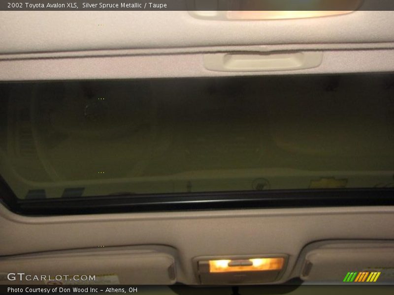 Silver Spruce Metallic / Taupe 2002 Toyota Avalon XLS