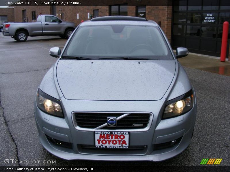 Silver Metallic / Off Black 2009 Volvo C30 T5