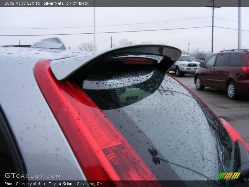 Silver Metallic / Off Black 2009 Volvo C30 T5