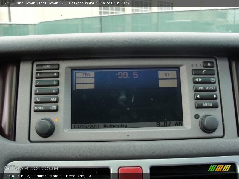 Chawton White / Charcoal/Jet Black 2003 Land Rover Range Rover HSE