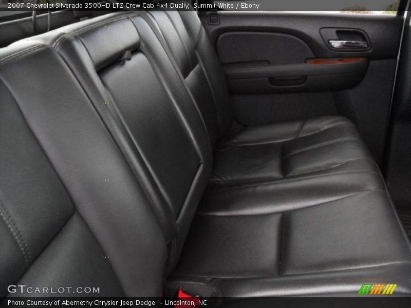  2007 Silverado 3500HD LTZ Crew Cab 4x4 Dually Ebony Interior