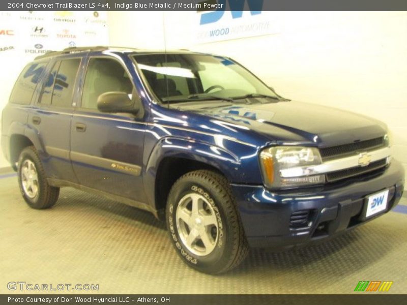 Indigo Blue Metallic / Medium Pewter 2004 Chevrolet TrailBlazer LS 4x4