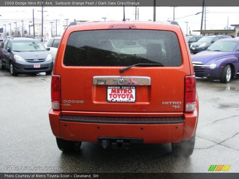 Sunburst Orange Pearl / Dark Slate Gray/Orange 2009 Dodge Nitro R/T 4x4