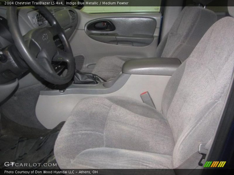 Indigo Blue Metallic / Medium Pewter 2004 Chevrolet TrailBlazer LS 4x4