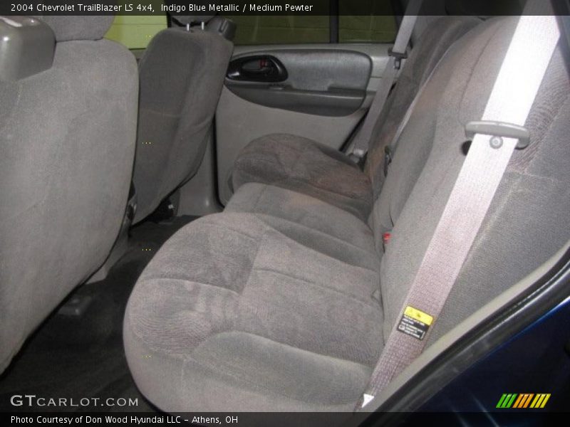 Indigo Blue Metallic / Medium Pewter 2004 Chevrolet TrailBlazer LS 4x4