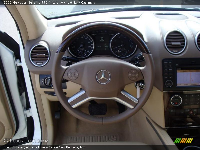 Arctic White / Cashmere 2009 Mercedes-Benz ML 550 4Matic