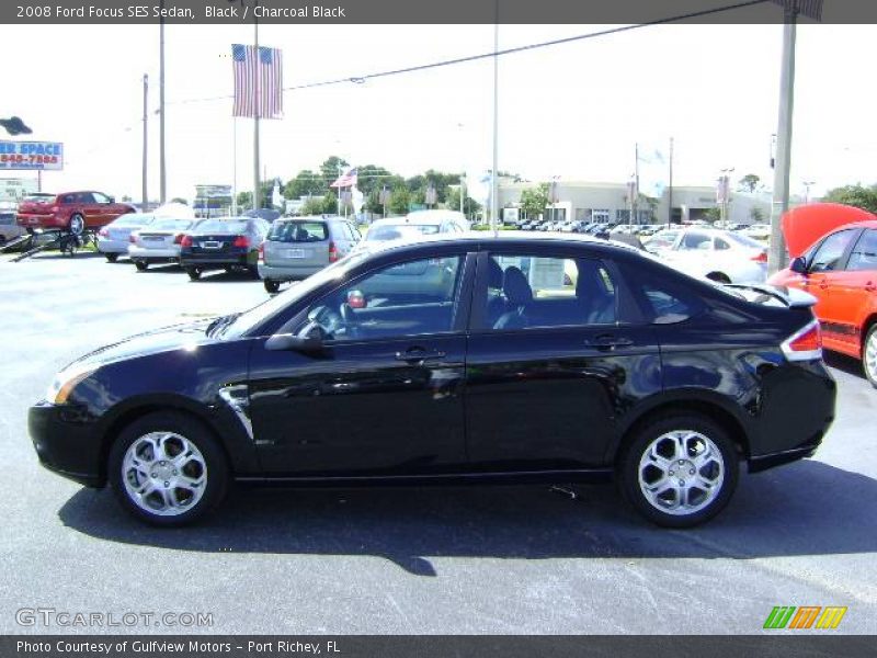 Black / Charcoal Black 2008 Ford Focus SES Sedan