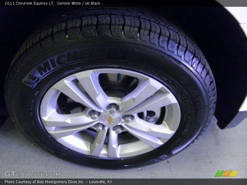 Summit White / Jet Black 2011 Chevrolet Equinox LT