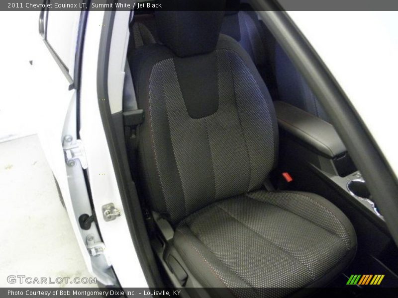Summit White / Jet Black 2011 Chevrolet Equinox LT