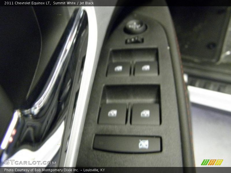 Summit White / Jet Black 2011 Chevrolet Equinox LT