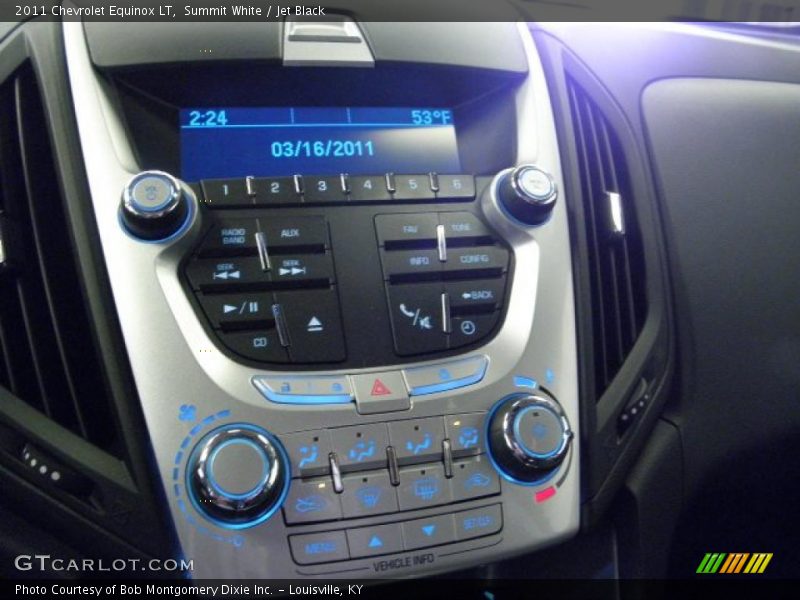 Summit White / Jet Black 2011 Chevrolet Equinox LT