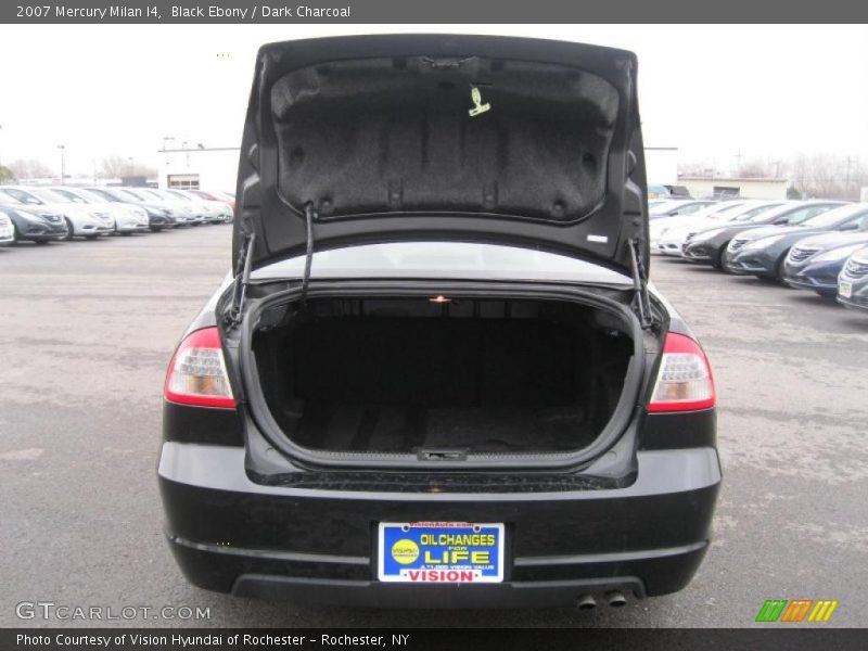 Black Ebony / Dark Charcoal 2007 Mercury Milan I4