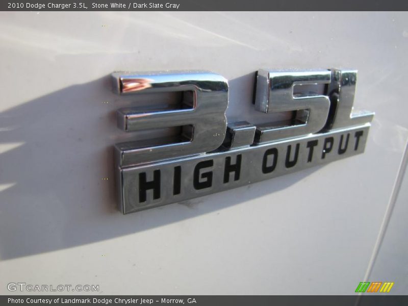 Stone White / Dark Slate Gray 2010 Dodge Charger 3.5L